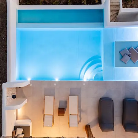 Вилла Plaka Riviera