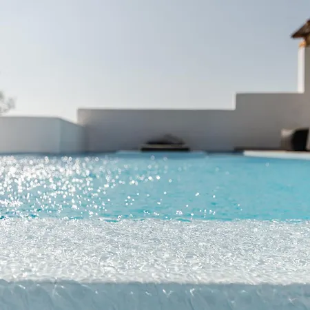 Вилла Plaka Riviera Maragkas